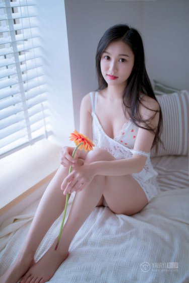 村上里沙美脚